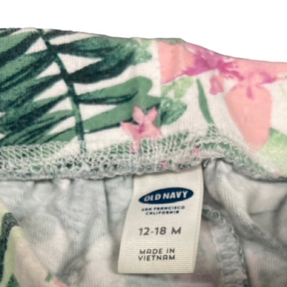 ✨BABY FLORAL SHORTS✨ - Picture 4 of 4